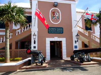 Bermuda (UK) Number 163 building in St. George's square with cannons