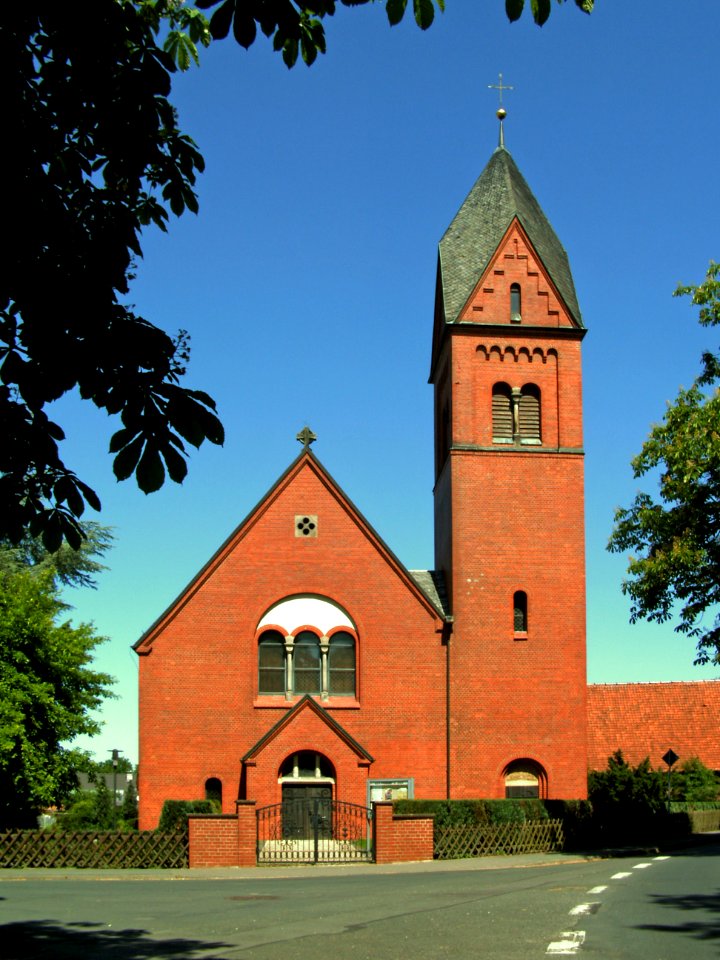 Bolzum Kirche Josef 2