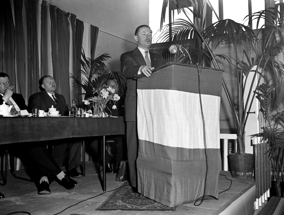 Bond van Groothandelaren, congres en diner Amsterdam, Bestanddeelnr 907-0881