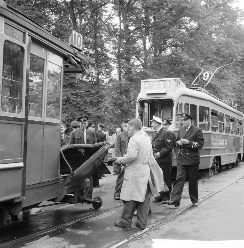 Botsing tussen trams op de Middenweg, Bestanddeelnr 911-4164