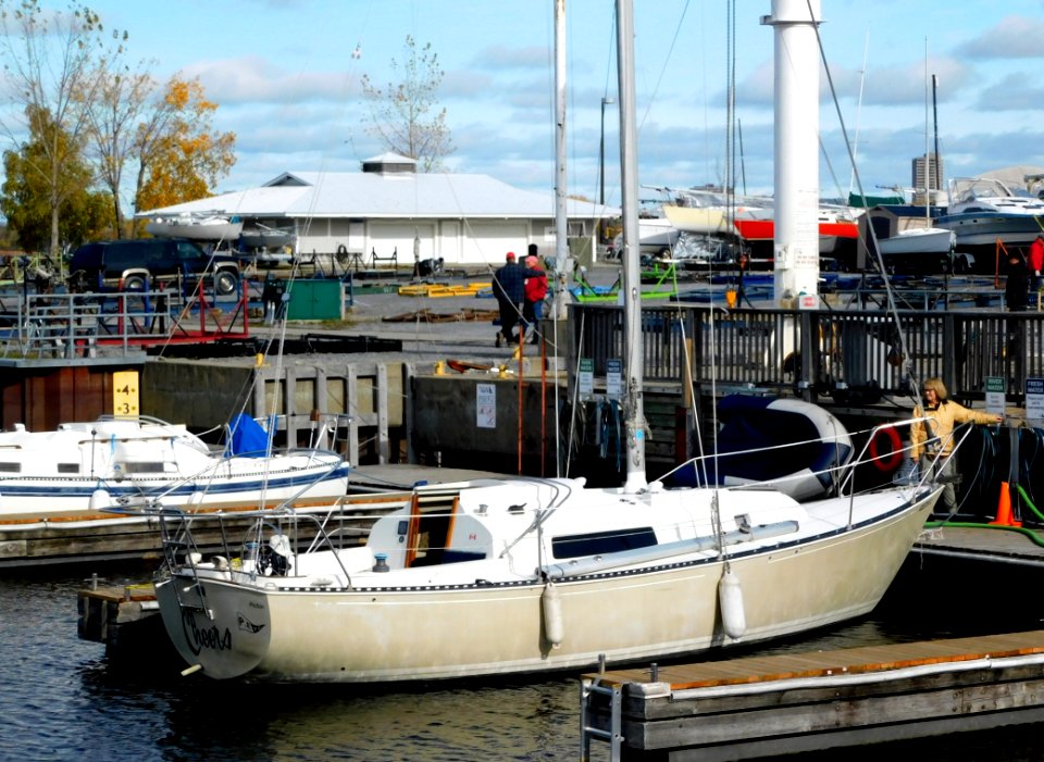 C&C 30 Mark I sailboat Cheers 3643