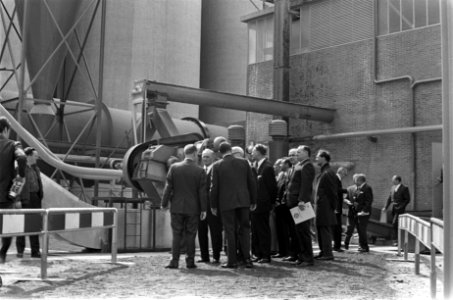 Burgemeester Samkalden opende nieuw gebouw van Cargill Sojabonen Cy te Amsterdam, Bestanddeelnr 921-3806