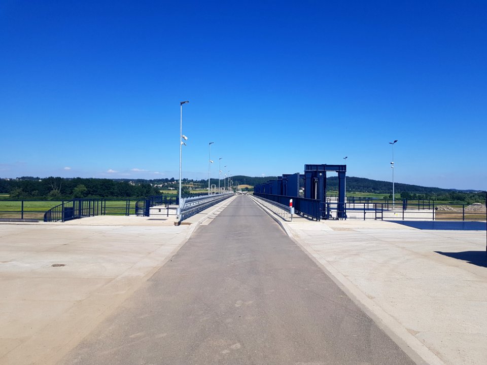 Budowla przelewowo-spustowa zbiornika przeciwpowodziowego Racibórz Dolny (13)