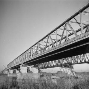 Brug bij Zaltbommel, Bestanddeelnr 901-9711