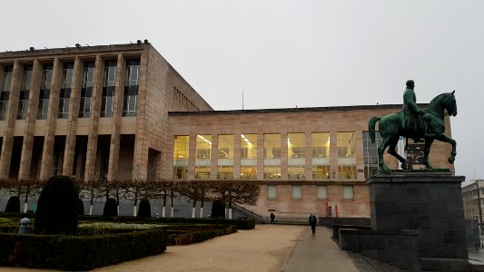 Brussels-Krantenleeszaal-Salle de lecture Journaux KBR (1)