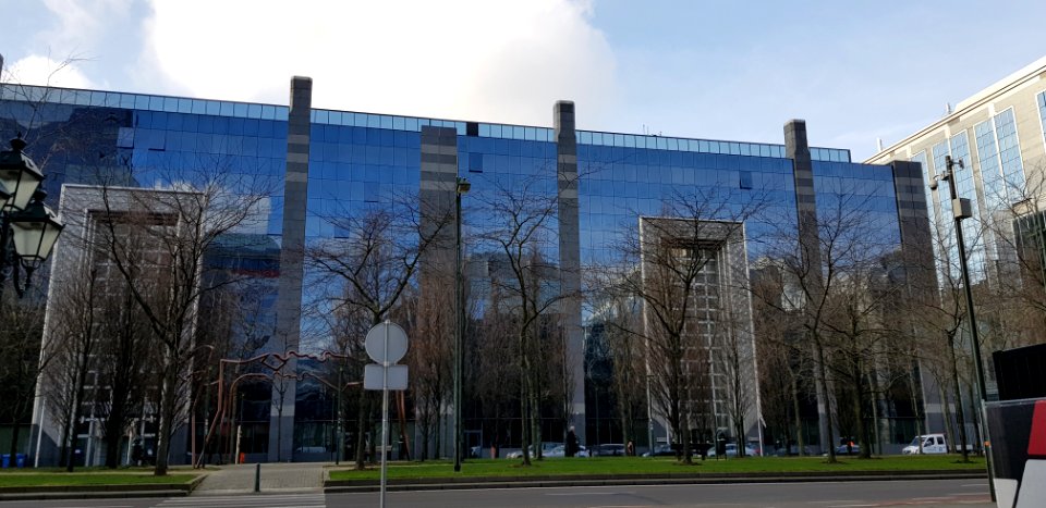 Brussel-North Gate (7)