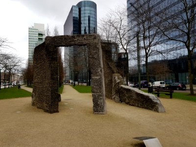 Brussels-Artwork VI of Boulevard du Roi Albert II (7)
