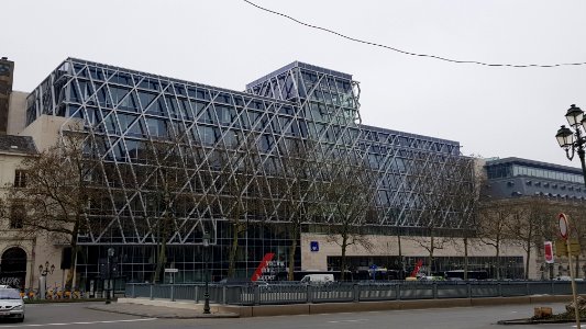 Brussels-AXA building