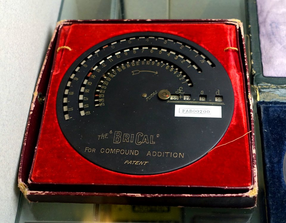 BriCal for Compound Addition, British Calculator - Ridai Museum of Modern Science, Tokyo - DSC07503