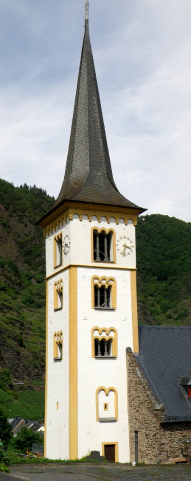 Bremm Sankt Laurentius-Kirche 7