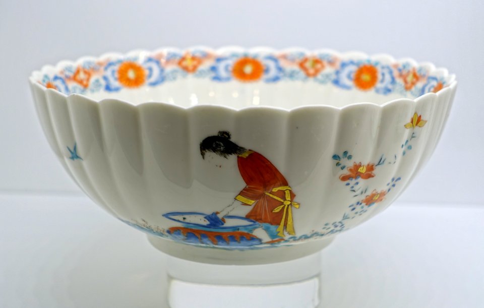 Bowl, Chelsea Factory, London, c. 1752-1756, soft-paste porcelain - Montreal Museum of Fine Arts - Montreal, Canada - DSC09202