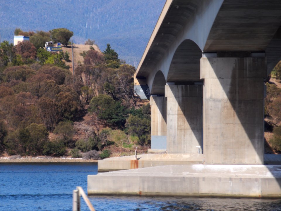 Bowen Bridge 20171120-065