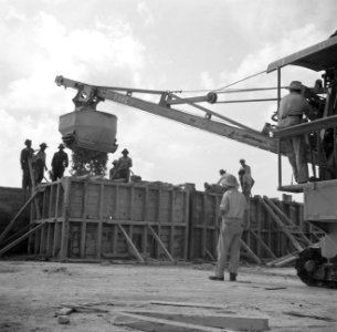 Bouwwerkzaamheden in de haven van Oranjestad op Aruba, Bestanddeelnr 252-7903