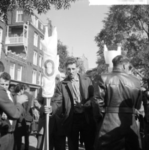 Bouwvakkers demonstreren in Amsterdam, Bestanddeelnr 916-9457