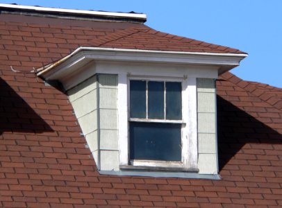 Butte SS Peter-Paul school E dormer