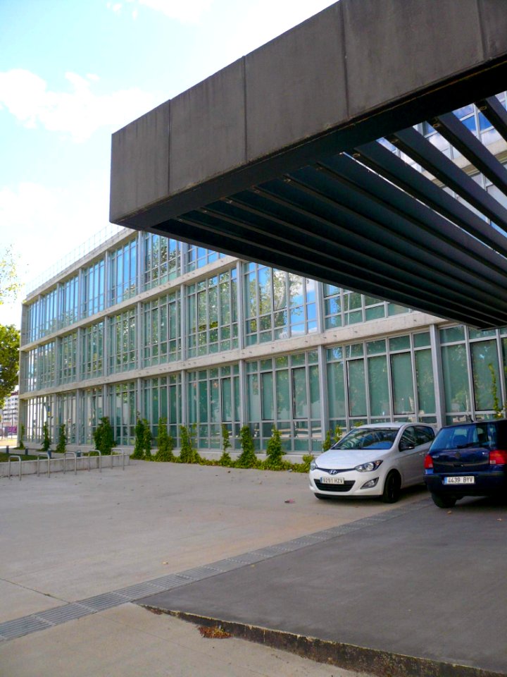 Burgos - Centro I+D+i y Centro de Investigación de Biotecnología Alimentaria (UBU) 03