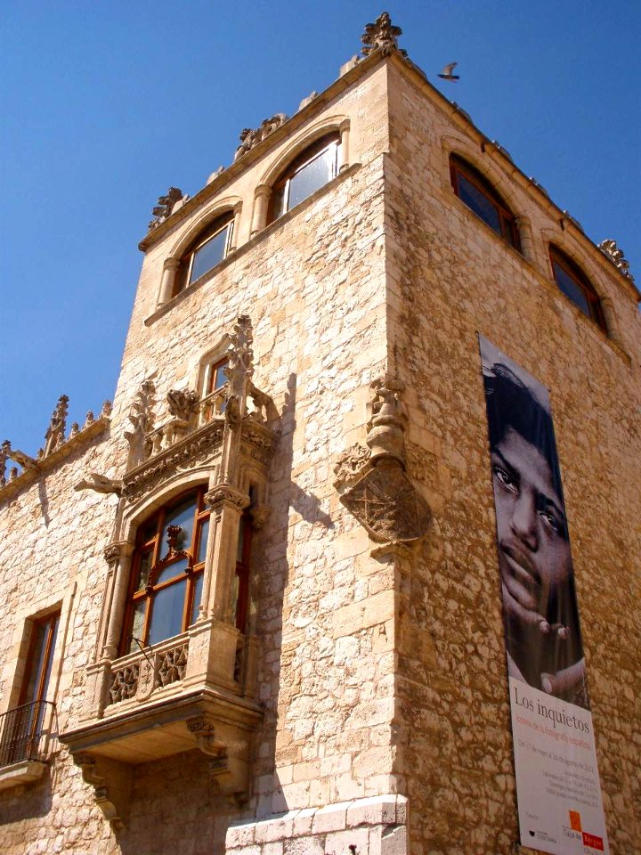 Burgos - Casa del Cordon 04