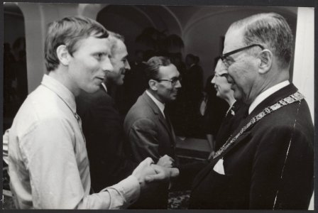 Burgemeesters, afscheid, gemeenteraden, Hall, Gijs van, Bestanddeelnr 081-1333