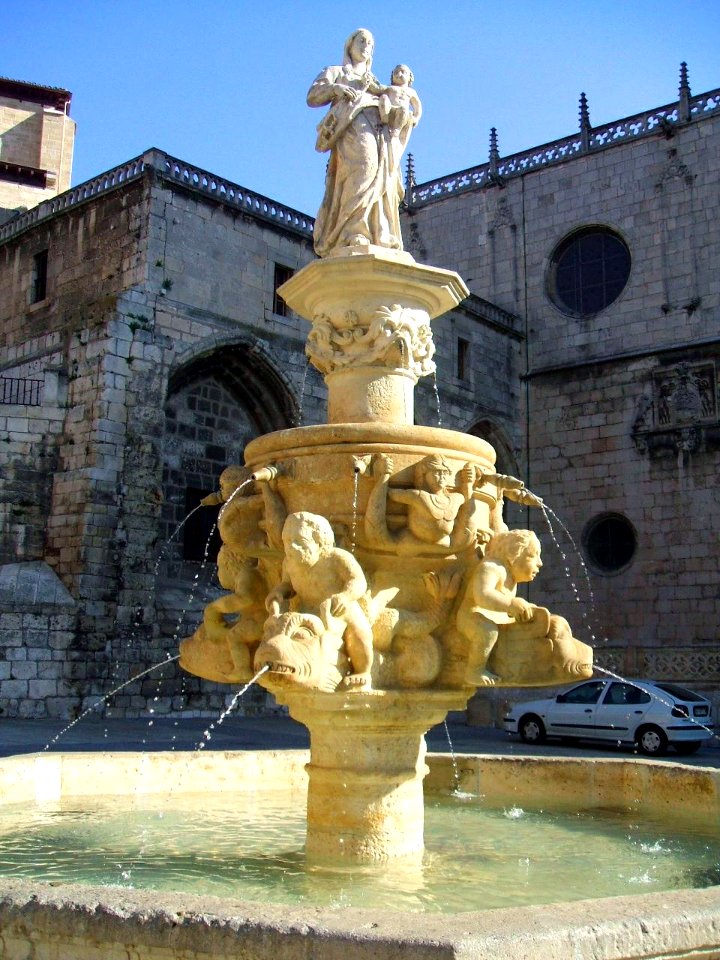 Burgos - Catedral 020 - Plaza de Santa Maria