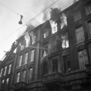 Brand P C Hooftstraat Amsterdam, Bestanddeelnr 901-6881