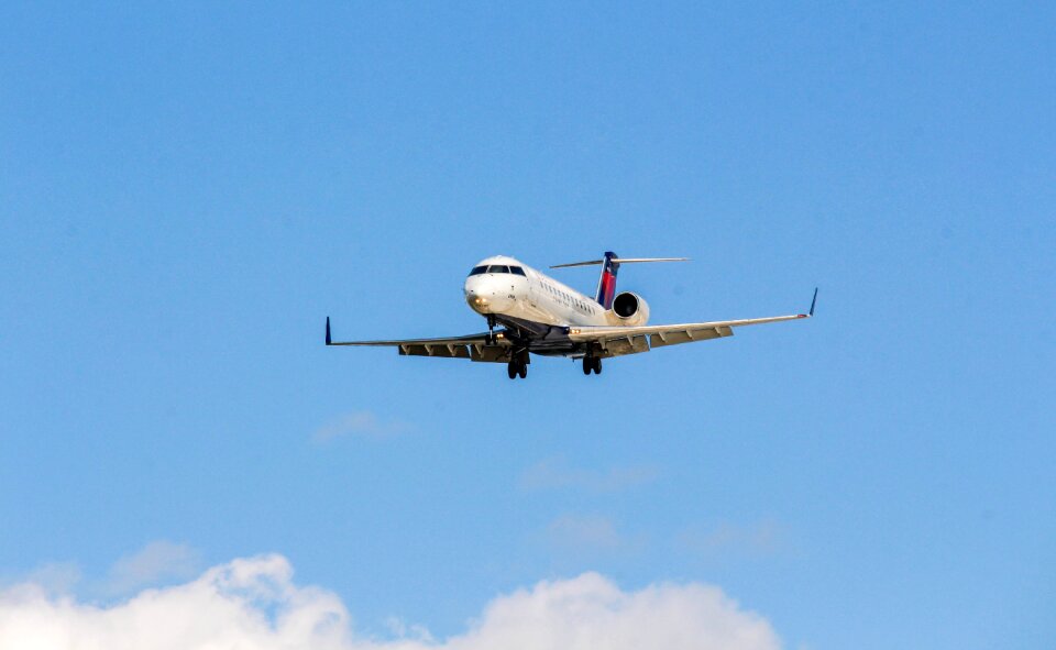 Air jet blue plane