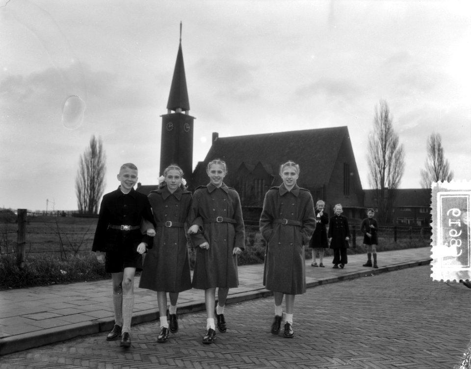 Zwolse vierling Kiffers, 12 jaar, Elly, Rini, Dorothea, Han, Bestanddeelnr 906-8619