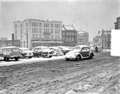 Zware sneeuwval in Eindhoven, Bestanddeelnr 908-3426