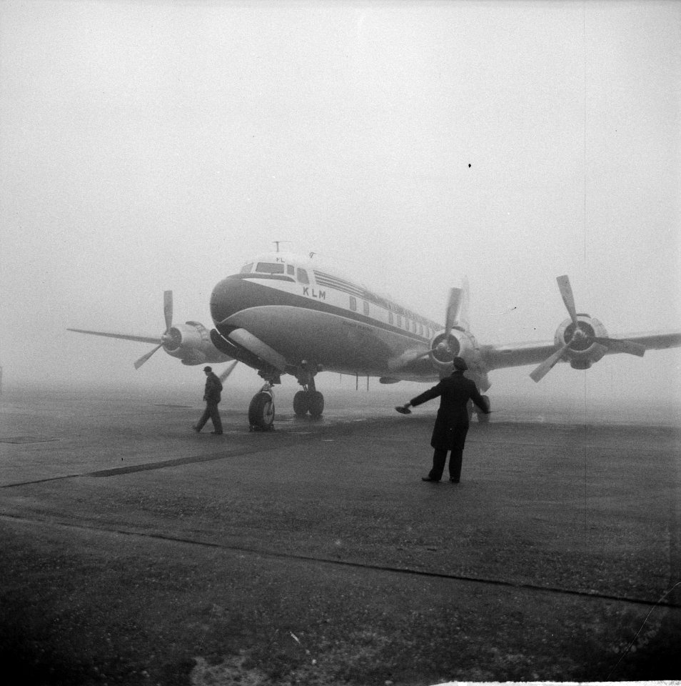 Zware mist op Schiphol, Bestanddeelnr 912-1070