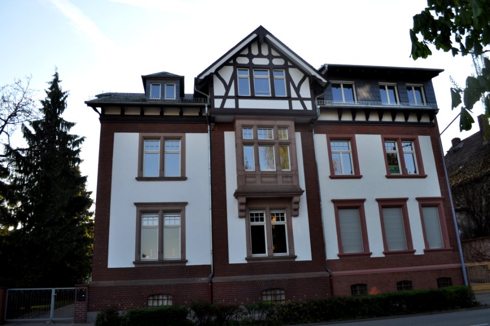 Zwingenberg, Darmstädter Straße 35-37
