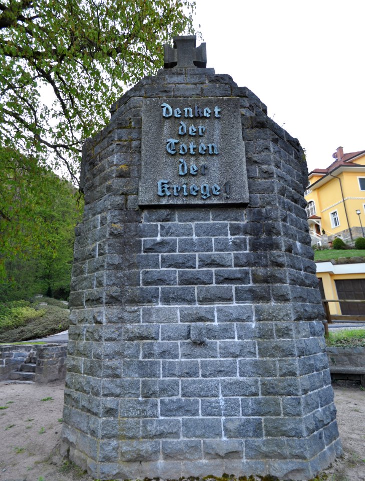 Zwingenberg, Gefallenendenkmal