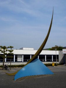 Zwijndrecht kunstwerk muze achter de dijk