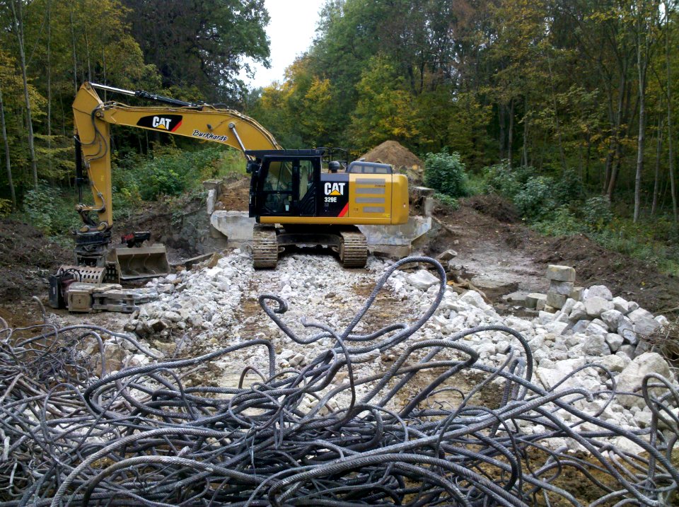 Zwenkauer Eichholz Brückenabriss 2e Brücke an der Trianongabelung 2015-10