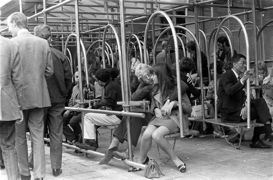 Zwevend terras op Rembrandtplein, Bestanddeelnr 920-5548
