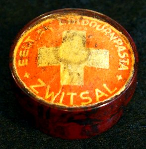 Zwitsal eelt- en likdoornpasta, foto1