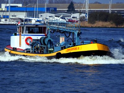 Zwaantje 5, ENI 02312998, Noordzeekanaal, Port of Amsterdam, pic2