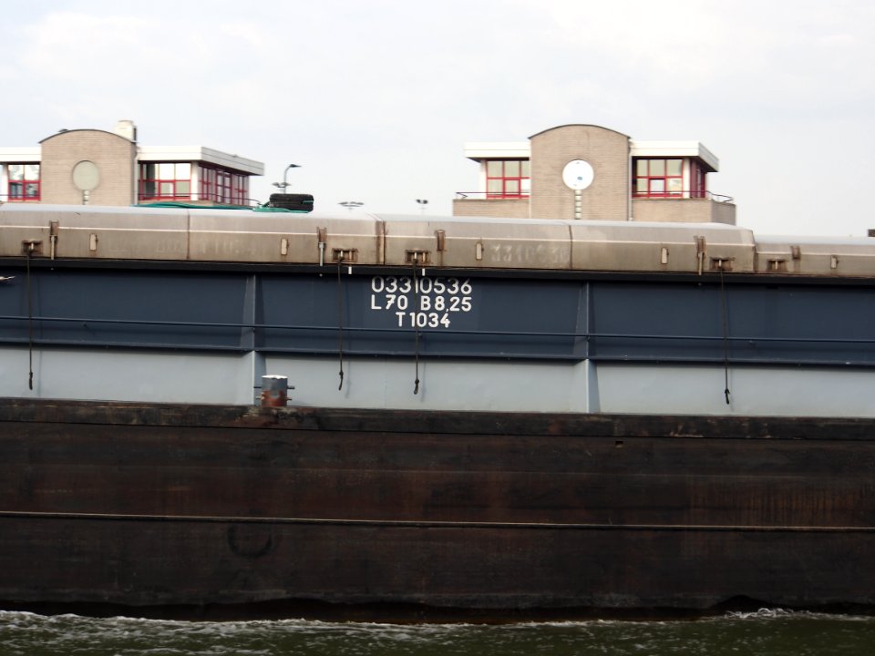 Zwartewater, ENI 03310536, Amsterdam-Rijn kanaal, pic4