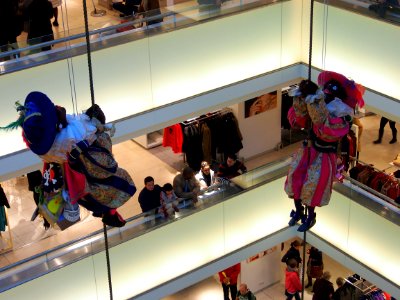 Zwarte Pieten in de Bijenkorf te Amsterdam pic7