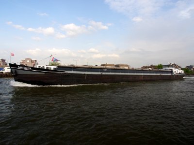 Zwartewater, ENI 03310536, Amsterdam-Rijn kanaal, pic3