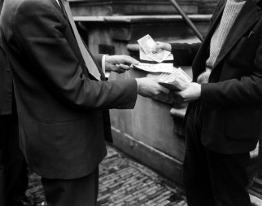 Zwarte handel in voetbalkaartjes, Bestanddeelnr 908-9768