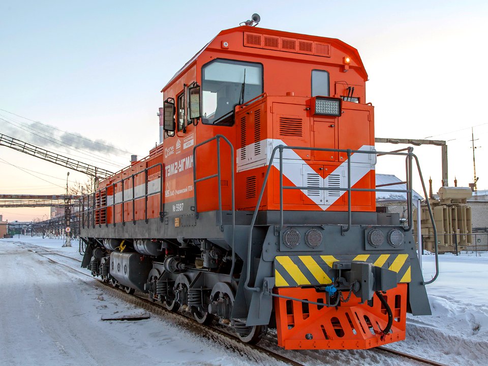 ТЭМ2УГМК-5987, Russia, Kurgan region, JSC «Shadrinsk plant of automobile units» (Trainpix 140821)