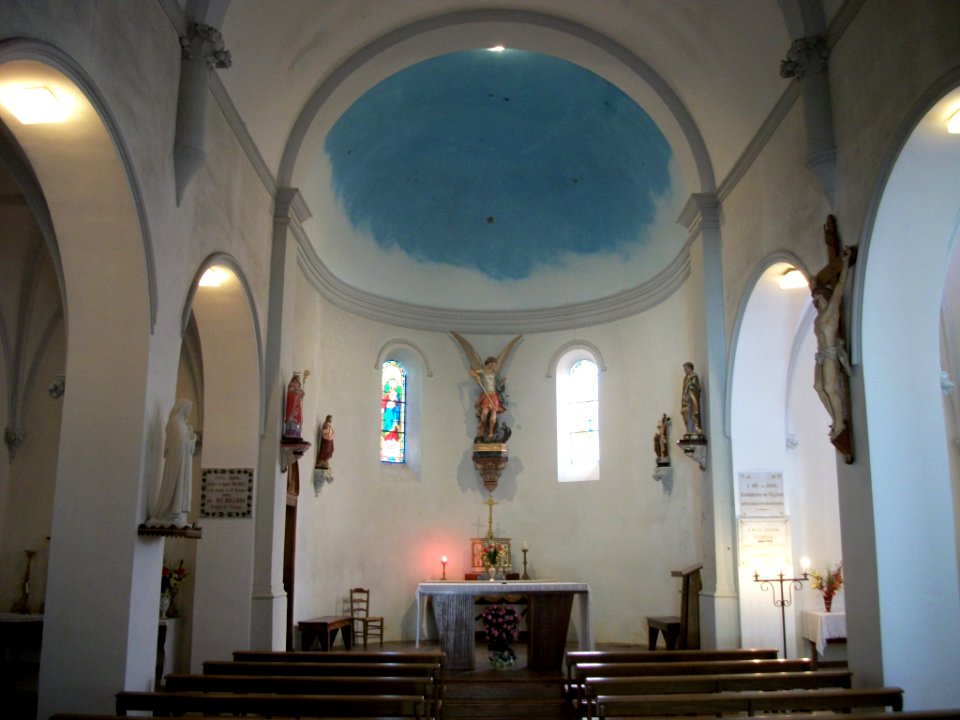 Église Saint-Michel de Gembrie 43