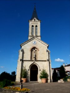 Église Saint-Didier de Saint-Didier-de-Formans - Façade 2