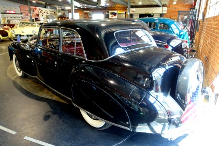 !941 Lincoln Continental Coupe, Series 57 - Automobile Driving Museum - El Segundo, CA - DSC01975