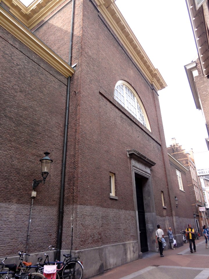 's-Hertogenbosch Rijksmonument 21600 NH Kerk zij-ingang Gasselstraat 3
