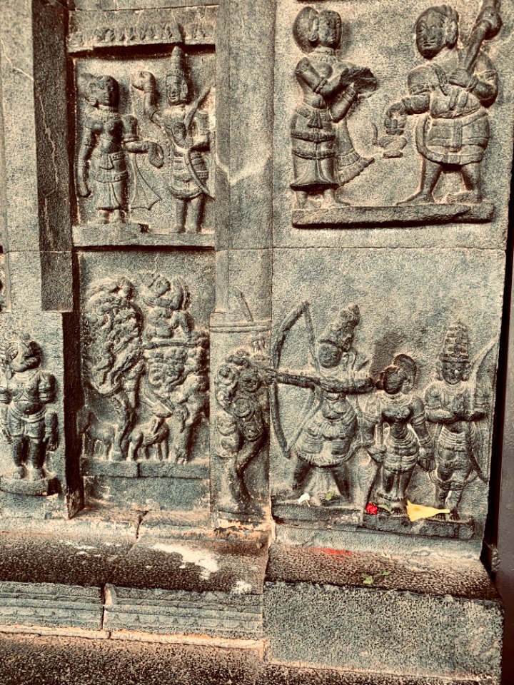 16th century Chintala Venkataramana Swamy temple, Tadipatri, reliefs of Hindu epics and structural artwork - 94