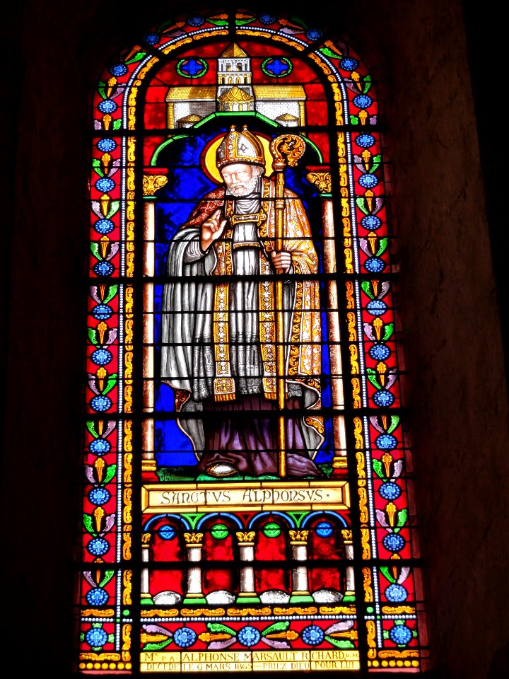 Église Notre Dame et Saint-Junien de Lusignan, vitrail 03