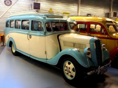 1937 Ford 950 Personenbus