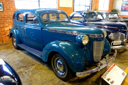 1937 Chrysler Royal Sedan - Automobile Driving Museum - El Segundo, CA - DSC2005