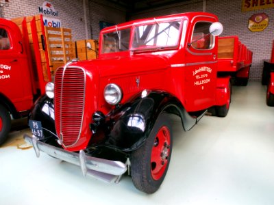 1937 Ford 79 Tractor Unit pic5