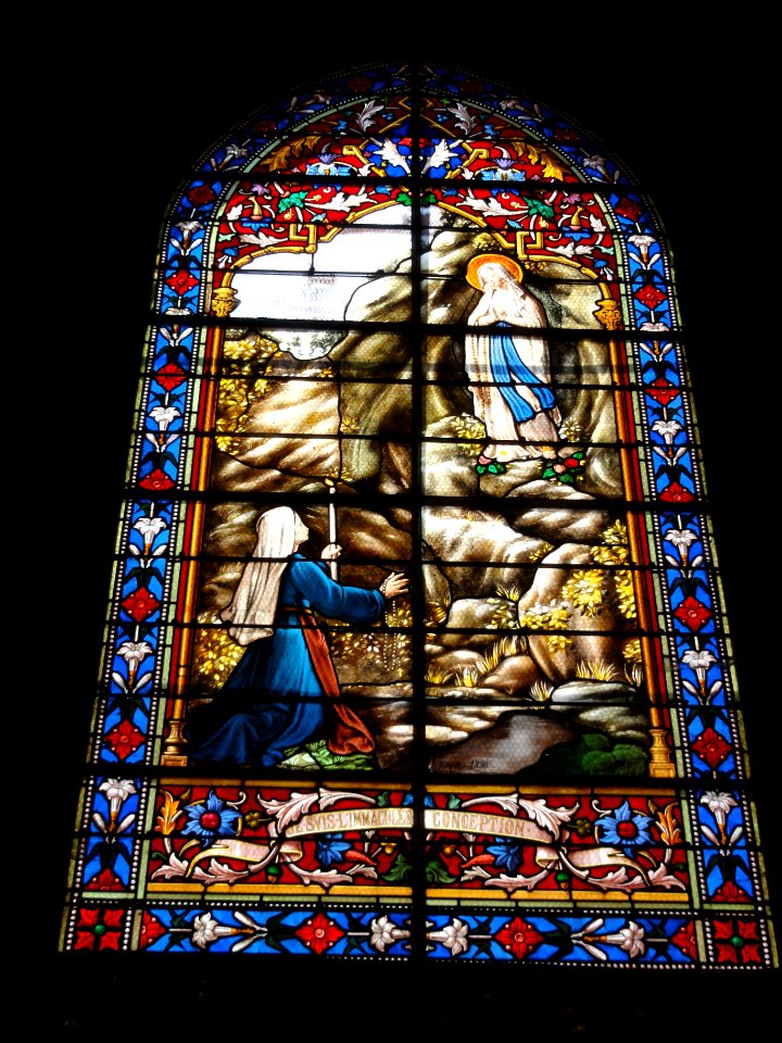 Église de Toury, vitraux par Lorin 01